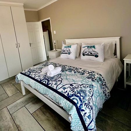 Rudman Townhouses - Family Apartment Боксбург Екстериор снимка