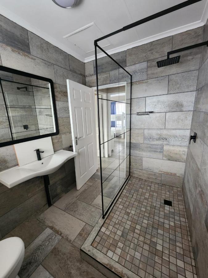 Rudman Townhouses - Family Apartment Боксбург Екстериор снимка